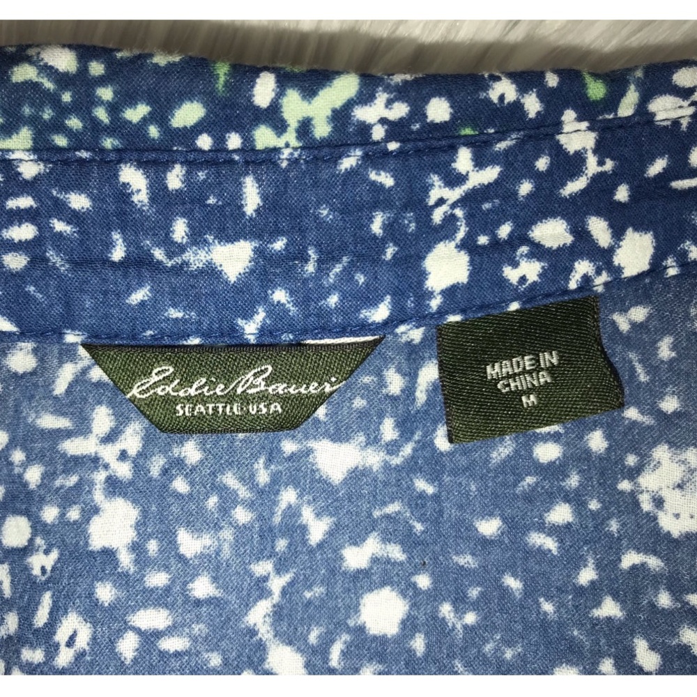 Button down - Picture 6 of 7
